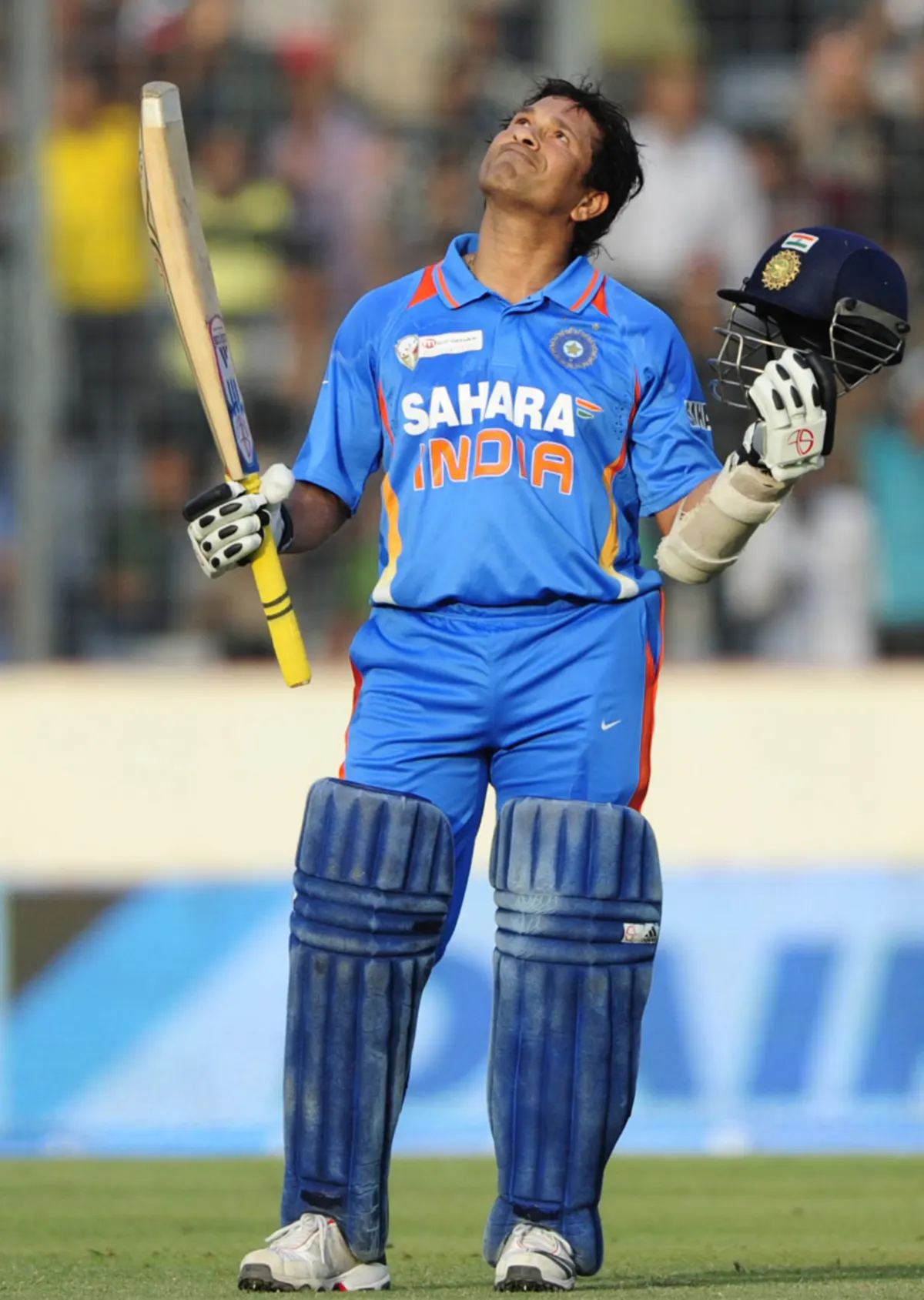 Relive Best Top 10 cricketing History Moments