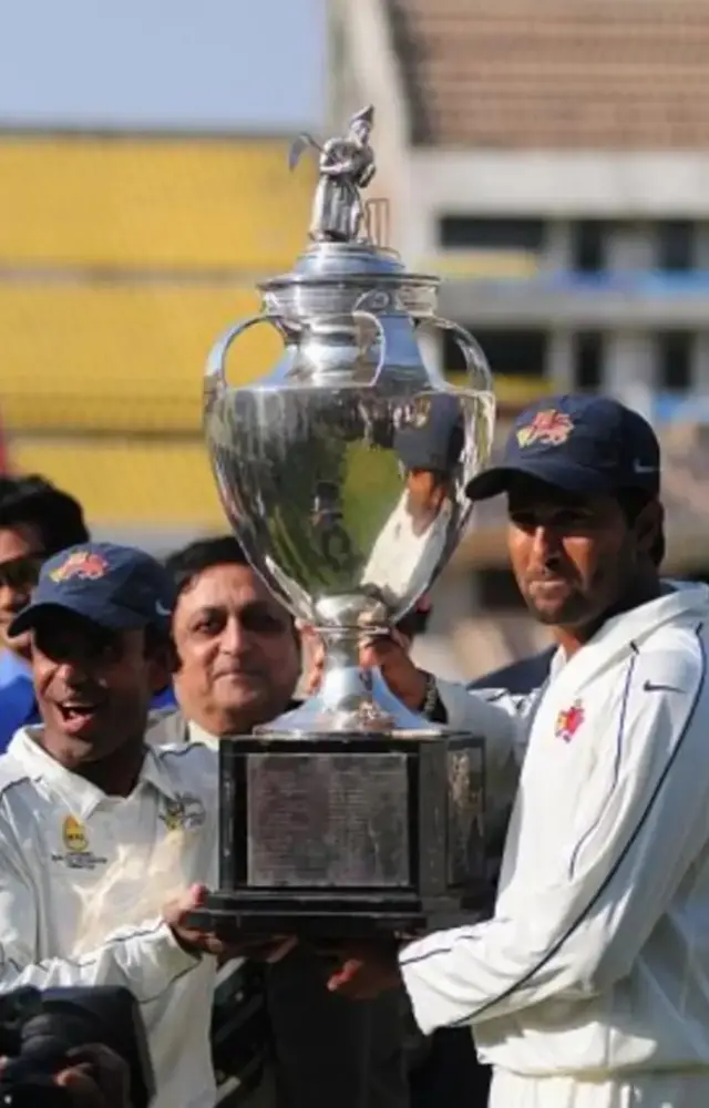 How to Become a Cricketer