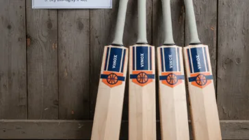 Cricket Bat Moisture Protection